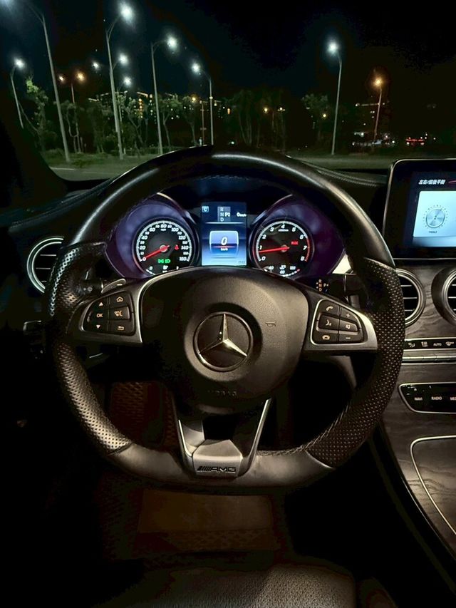 M-BENZ賓士 C300  第7張相片