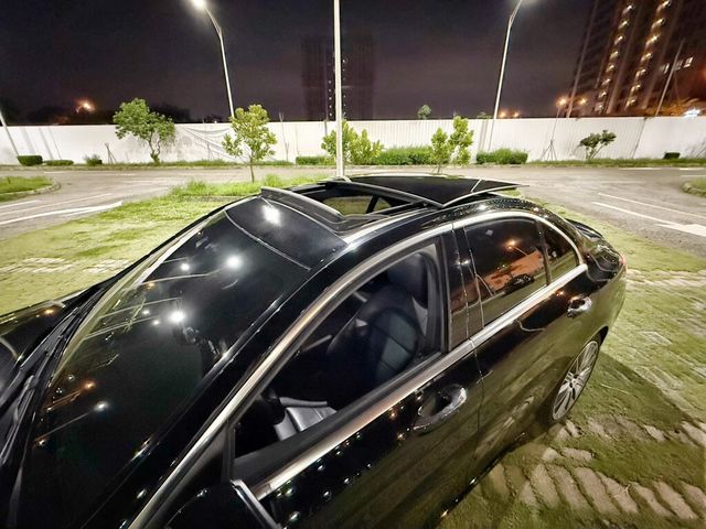 M-BENZ賓士 C300  第8張相片