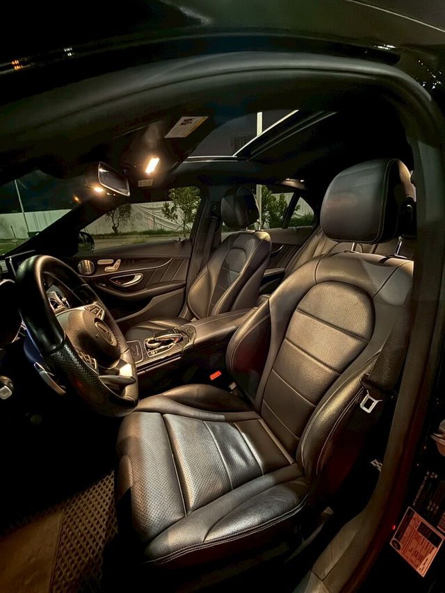 M-BENZ賓士 C300  第11張相片