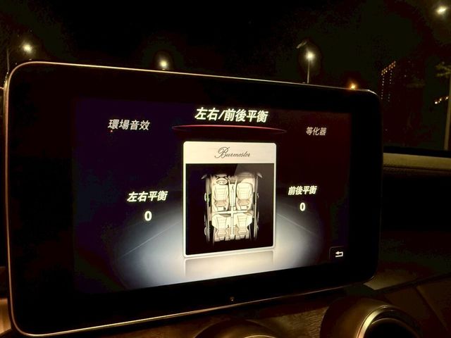 M-BENZ賓士 C300  第15張相片