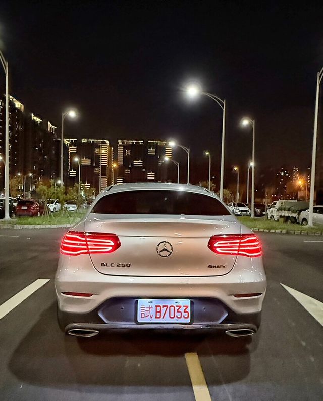 M-BENZ賓士 GLC250  第4張相片
