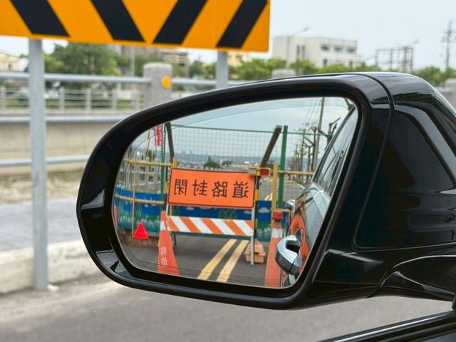 M-BENZ賓士 S350D  第10張相片
