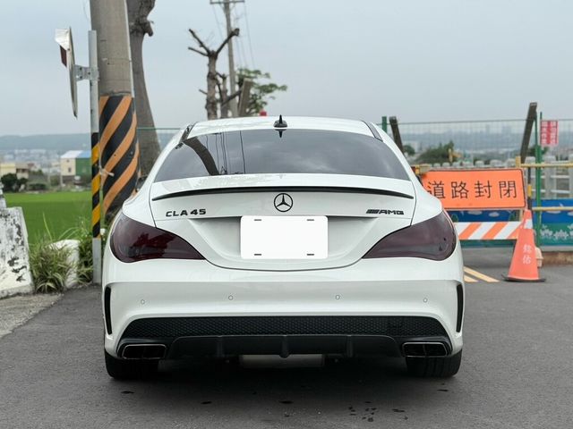 M-BENZ賓士 CLA45 AMG  第4張相片