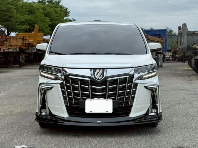 TOYOTA豐田 ALPHARD  第3張相片