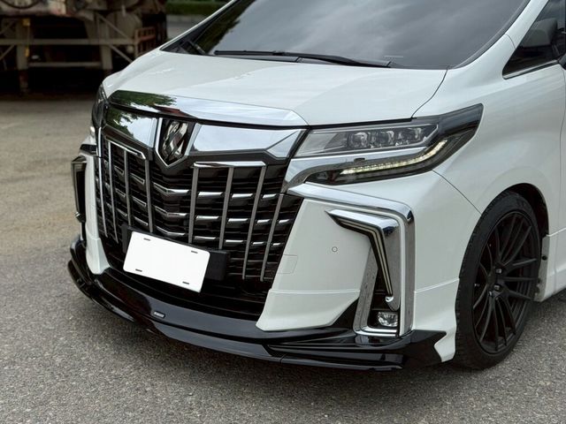 TOYOTA豐田 ALPHARD  第5張相片