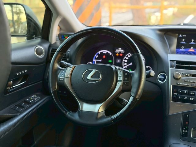 LEXUS凌志 RX450H  第5張相片