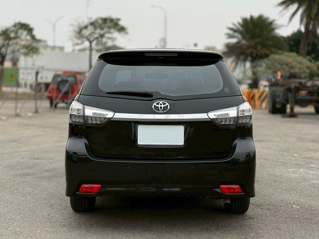 TOYOTA豐田 WISH  第4張相片