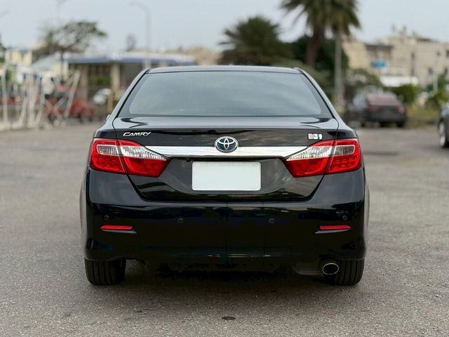 TOYOTA豐田 CAMRY  第4張相片