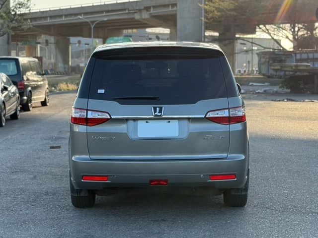 LUXGEN納智捷 7 MPV  第4張相片