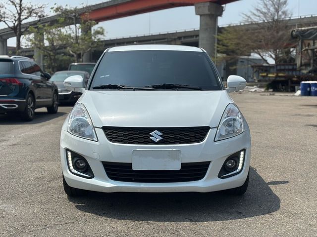 SUZUKI鈴木 SWIFT  第3張相片
