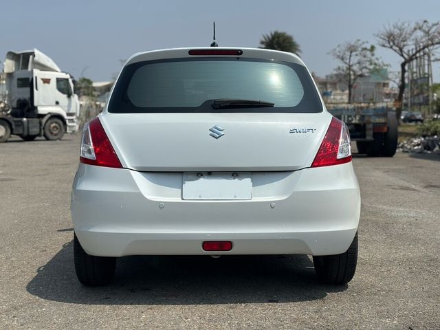 SUZUKI鈴木 SWIFT  第4張相片