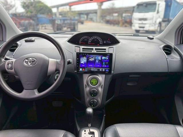 TOYOTA豐田 YARIS  第6張相片