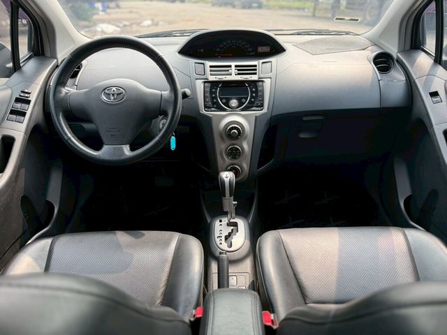 TOYOTA豐田 YARIS  第6張相片