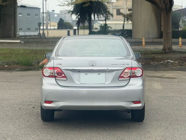 TOYOTA豐田 ALTIS  第4張相片