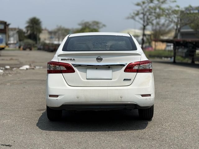 NISSAN日產 SENTRA  第4張相片
