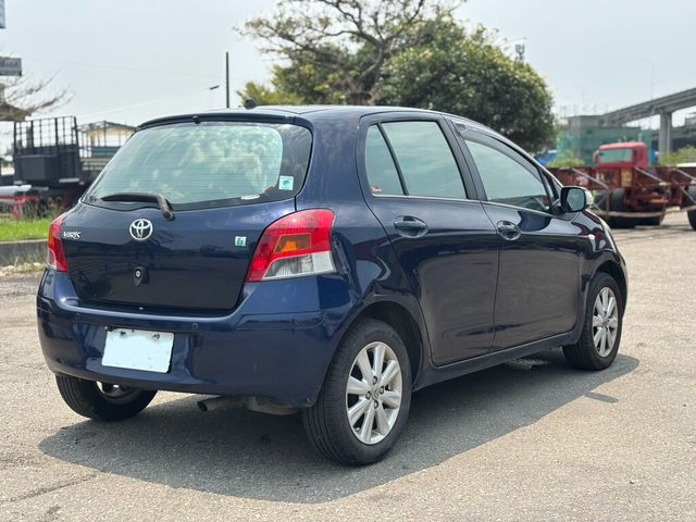 TOYOTA豐田 YARIS  第2張相片