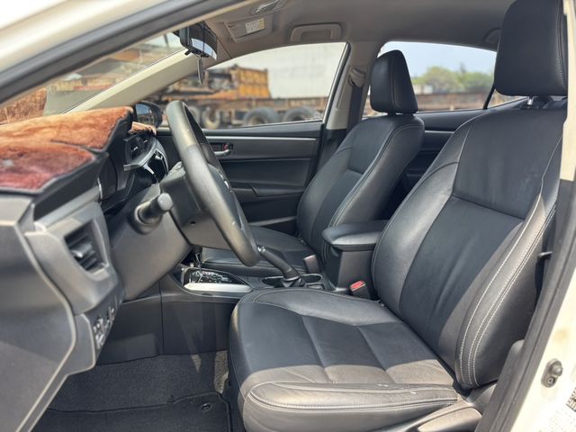 TOYOTA豐田 ALTIS  第6張相片