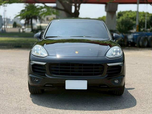 PORSCHE保時捷 CAYENNE  第3張相片