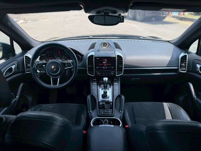 PORSCHE保時捷 CAYENNE  第6張相片