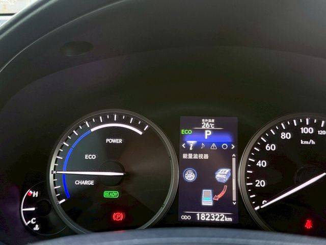 LEXUS凌志 NX300H  第5張相片