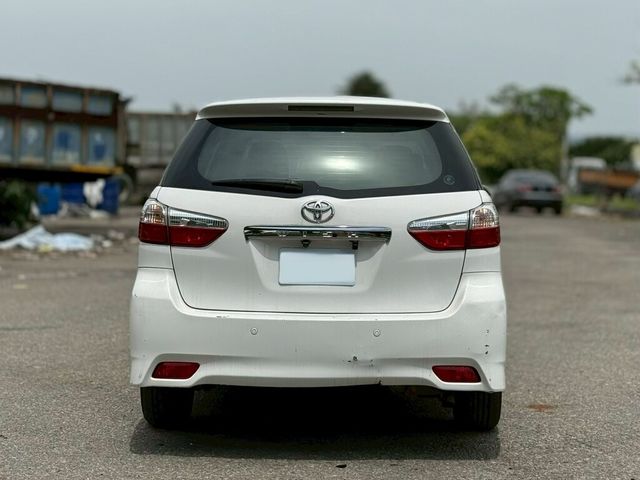 TOYOTA豐田 WISH  第4張相片