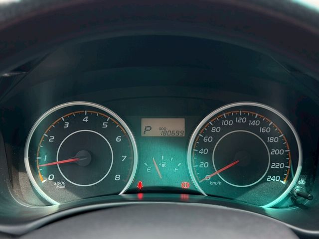 TOYOTA豐田 WISH  第5張相片