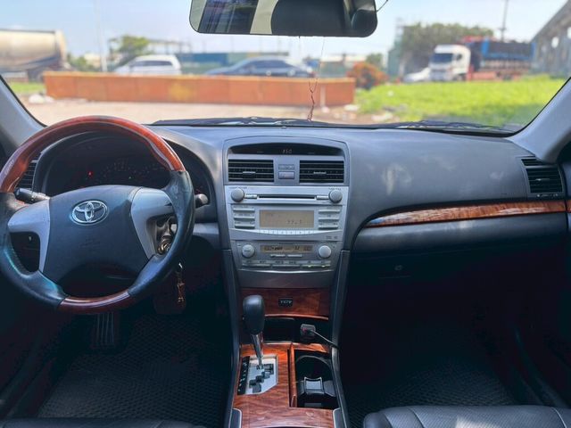 TOYOTA豐田 CAMRY  第6張相片