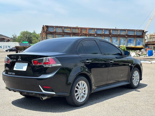 MITSUBISHI三菱 LANCER  第2張相片