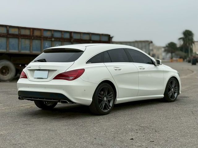 M-BENZ賓士 GLC300  第2張相片