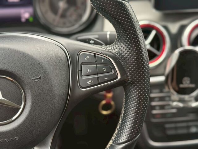 M-BENZ賓士 GLC300  第5張相片