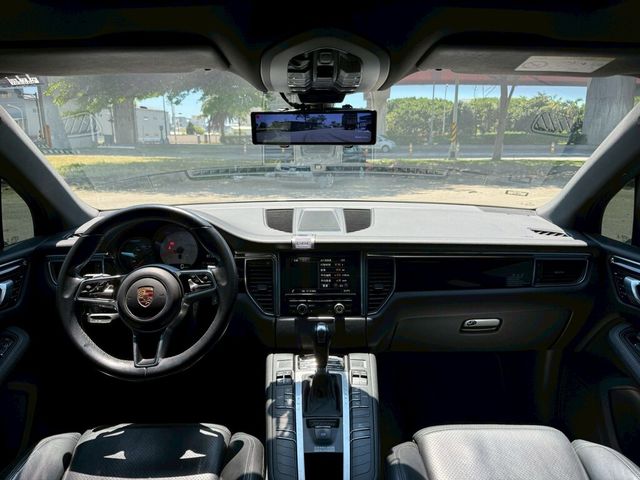 PORSCHE保時捷 MACAN S  第5張相片