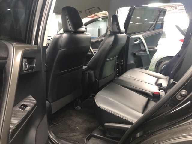 RAV4 2.5  第9張相片