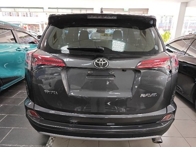 RAV4 2.0  第5張相片