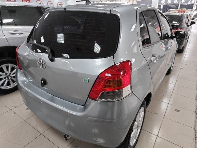 YARIS 1.5  第4張相片