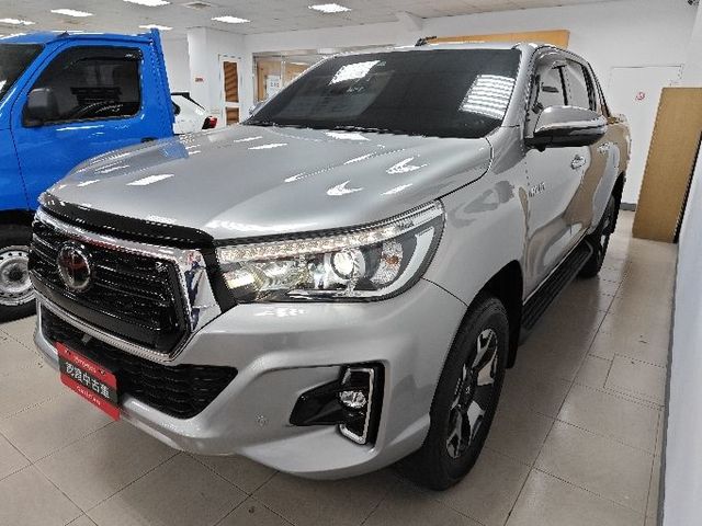 HILUX 2.8  第1張相片