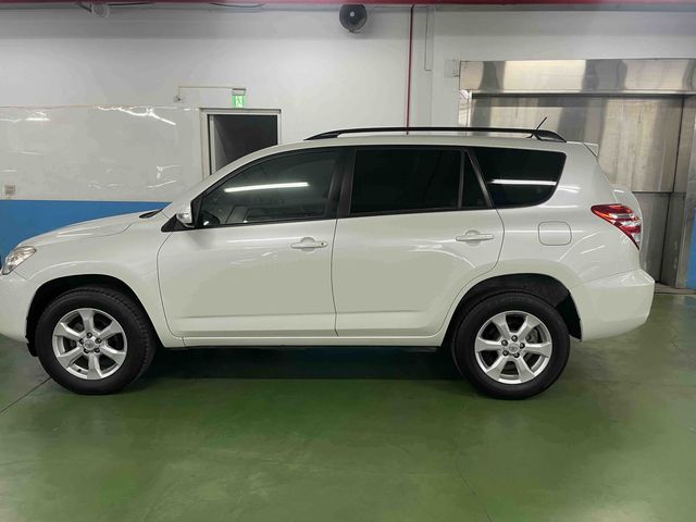 RAV4 2.4 2WD  第7張相片
