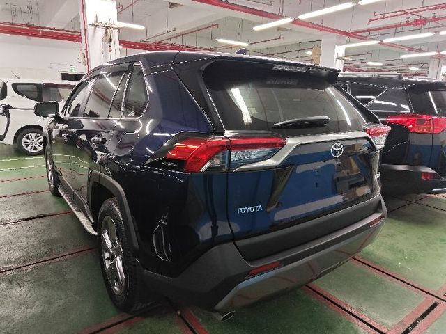 RAV4 2.0  第4張相片