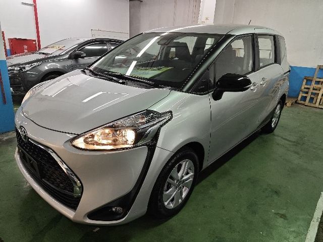 SIENTA 1.8  第1張相片