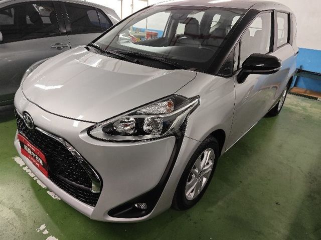 SIENTA 1.8  第1張相片