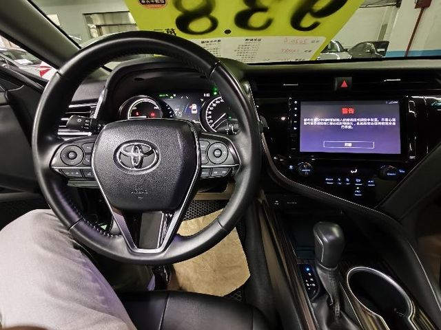 CAMRY 2.5 HV  第8張相片