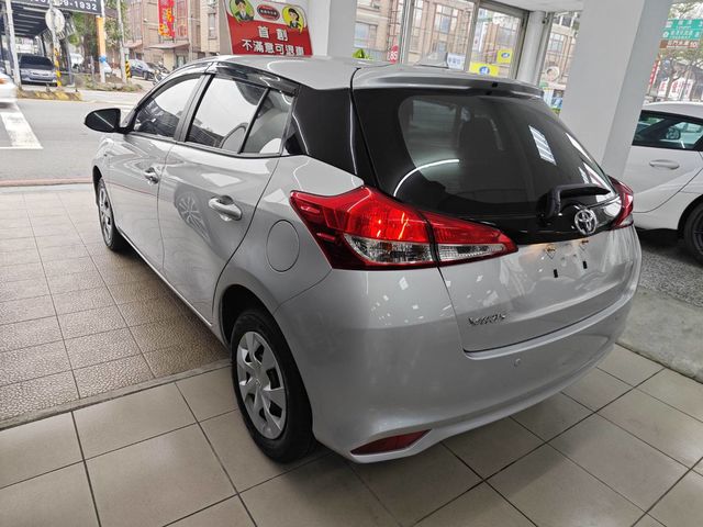 YARIS 1.5  第4張相片
