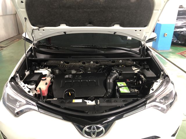 RAV4 2.0  第10張相片