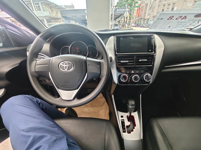 YARIS 1.5  第9張相片