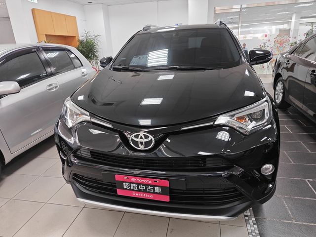 RAV4 2.0  第2張相片