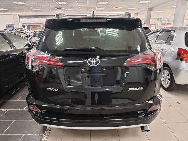 RAV4 2.0  第5張相片