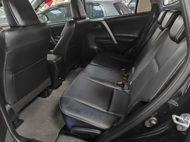 RAV4 2.0  第7張相片