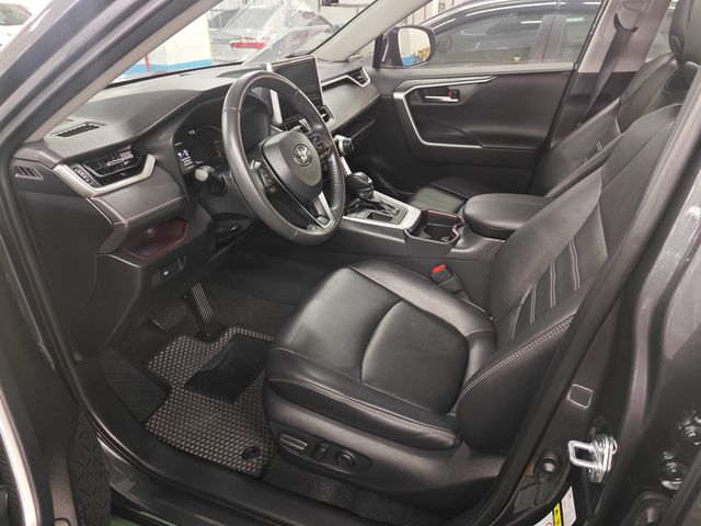 RAV4 2.0  第8張相片