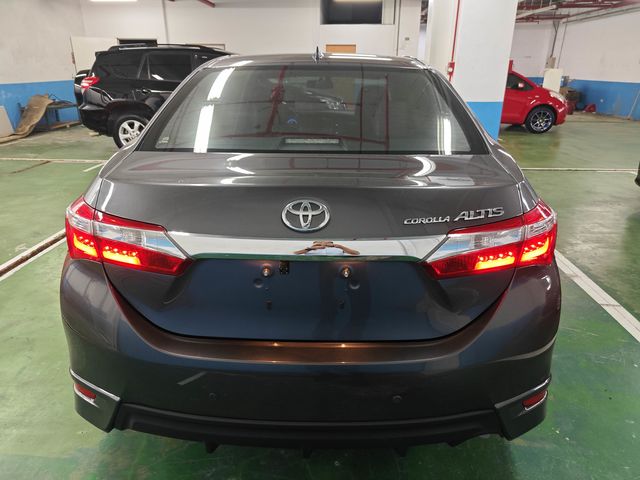 ALTIS 1.8  第5張相片