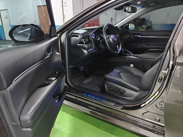 CAMRY 2.5 HV  第7張相片