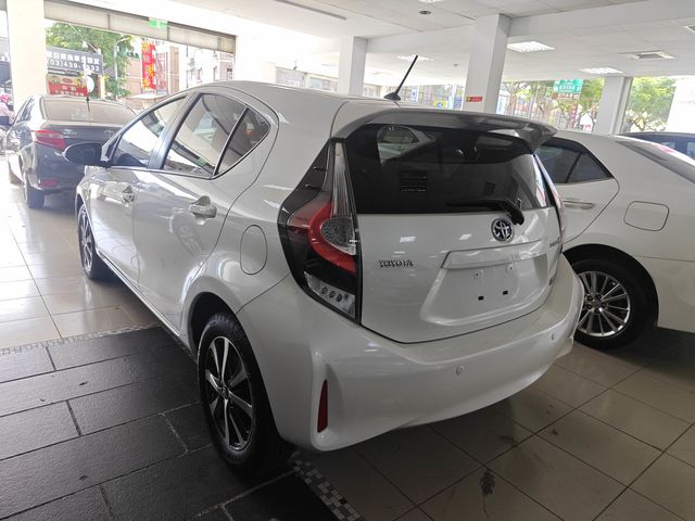PRIUS C 1.5  第4張相片